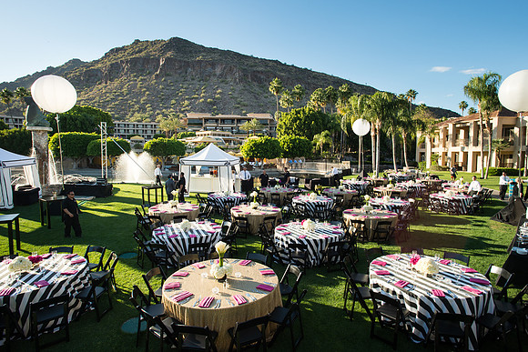 44_Decor_ThePhoenician